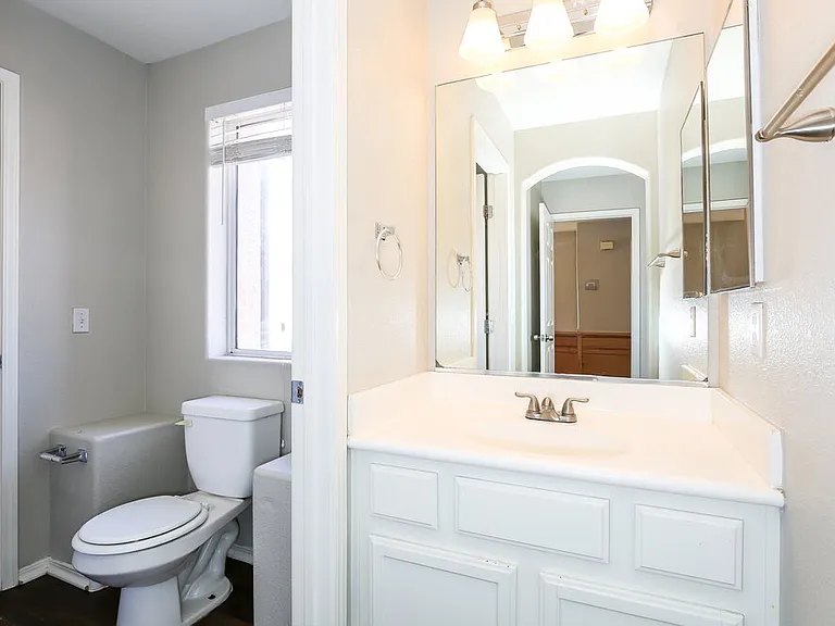 8137 Finch Feather St — Photo 16