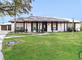 215 Acorn Tree Ct, Spring, TX 77388