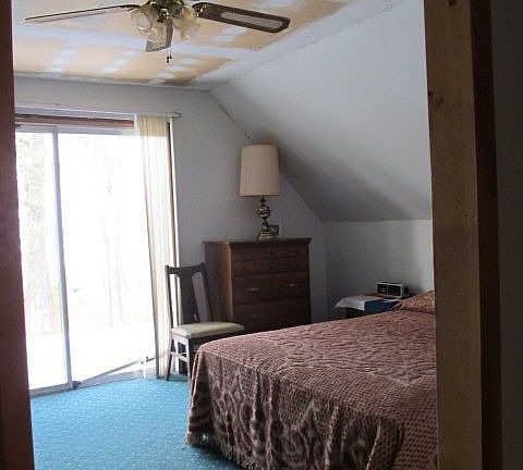 3rd image of 798 Black Forest Dr