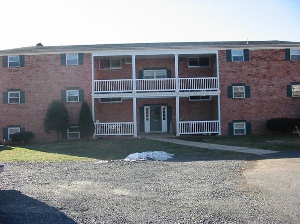 334 Main St APT B4