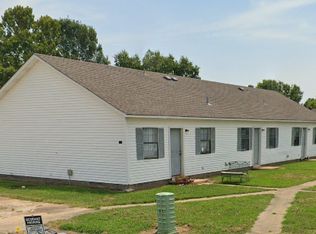 685 Jill Ln APT C, Bono, AR 72416