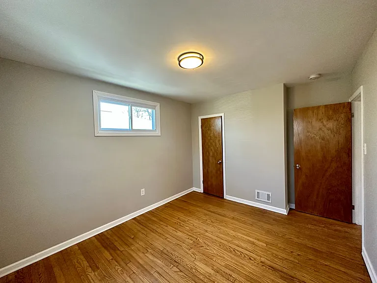 805 N Woodward Dr — Photo 19