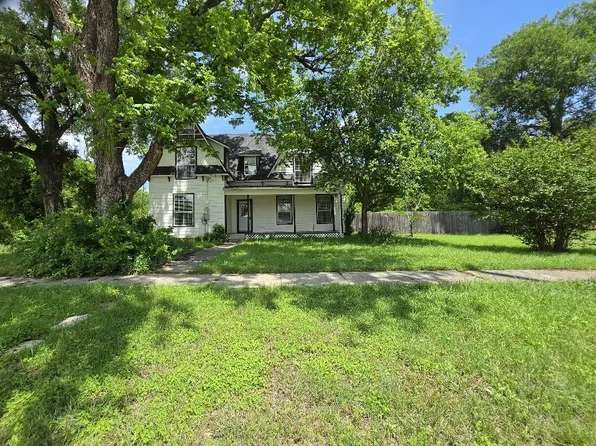 515 N Bosque St, Meridian, TX 76665