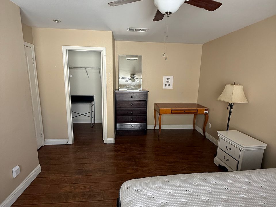 2nd image of 13668 Amberview Pl #12
