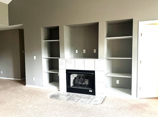 5382 Nottinghamshire Ln, Westerville, OH 43081