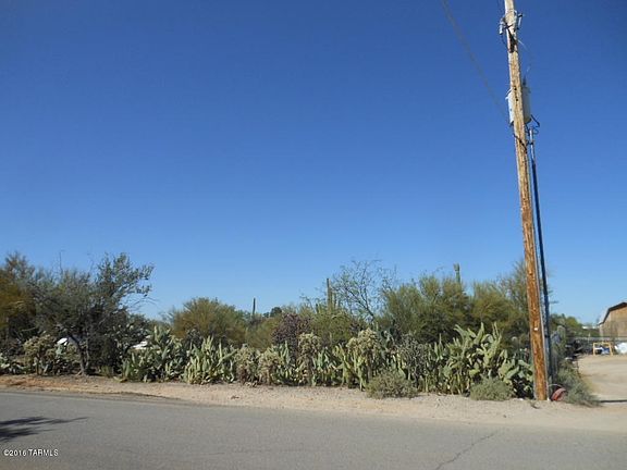 3rd image of 10567 N Camino De La Tierra
