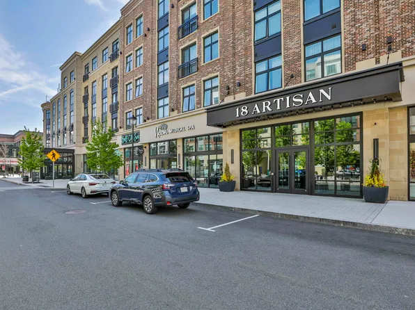 18 Artisan Drive #307, Salem, NH 03079