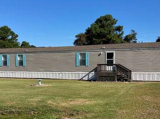 413 Sand Dollar Dr, Gloucester, NC 28528