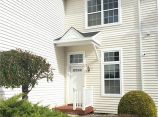 72 Jordan Ln, Middletown, NY 10940