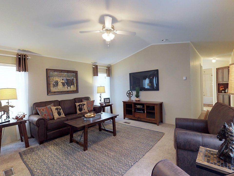 1st image of 1440 W Plum St #55