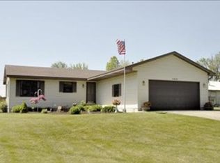 11823 W Carson City Rd, Greenville, MI 48838