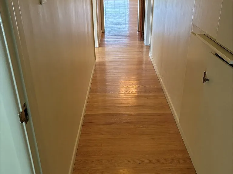101 N Grand Ave #2 — Photo 10