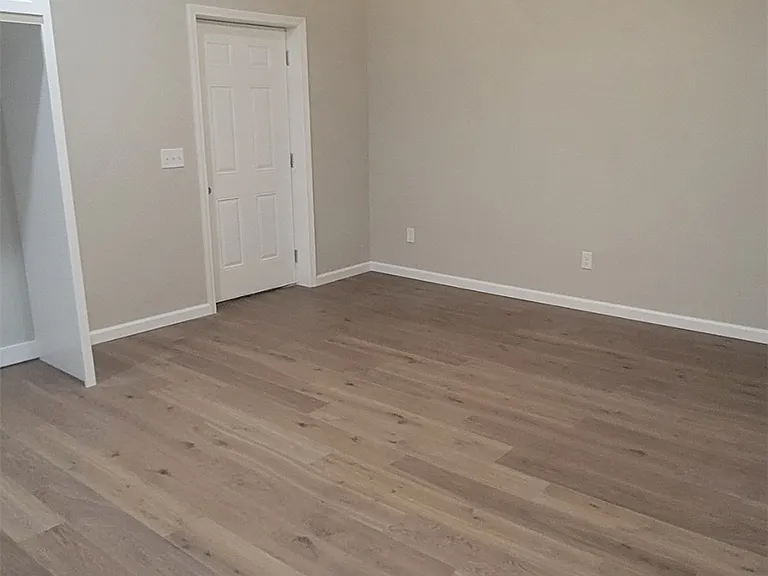 900 N Garfield Ave #1/2 — Photo 13