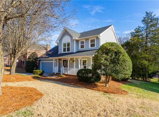 2833 Pickering Rd, Greensboro, NC 27407