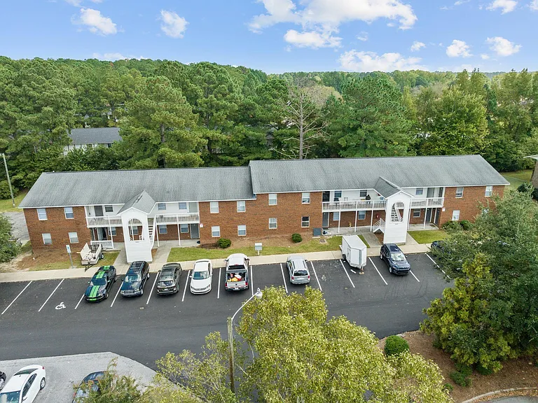3002-3005 Caldwell Ct — Photo 10