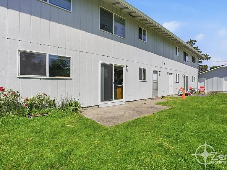166 Virginia St #B — Photo 24