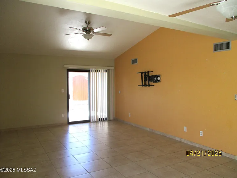 8712 E Terrace Pl — Photo 11