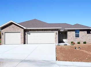 3183 E Liberty St, Republic, MO 65738