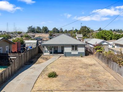 215 Almond Ave, Manteca, CA, 95337