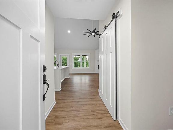 2nd image of 731 Racetrack Rd