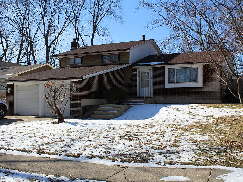 1st image of 21912 Gailine Ave