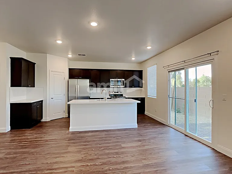 6023 Schmidt St — Photo 3
