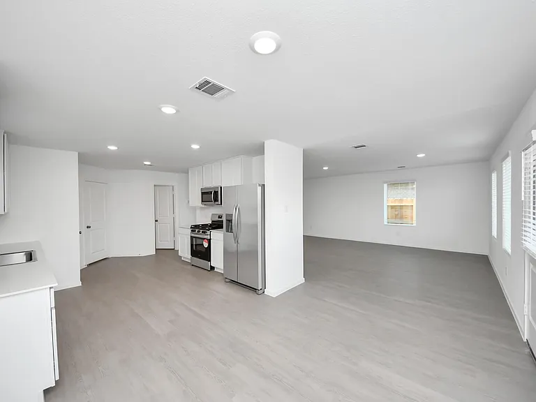 6415 Geyser Starish Dr — Photo 14