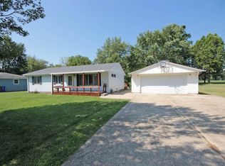 54 Nolen Dr, Decatur, IL 62521