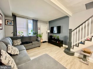 2528 S American St, Philadelphia, PA 19148
