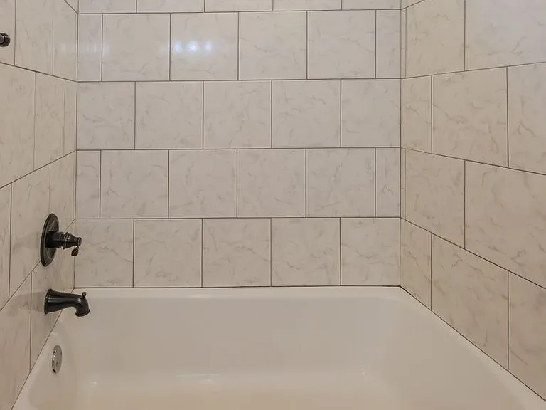 431 East Dr — Photo 26