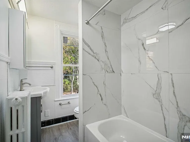 137 Closter Dock Rd #2 — Photo 5