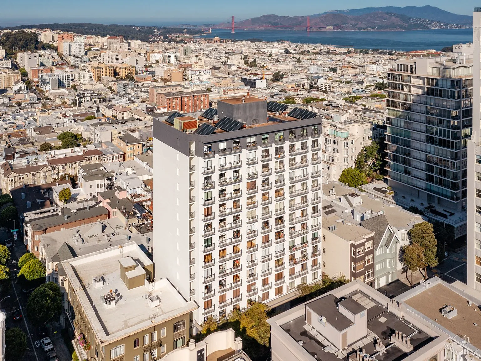Nob Hill Tower — Photo 1
