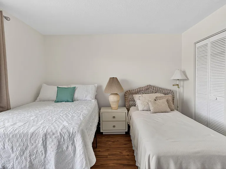 368 Brackenwood Cir — Photo 21