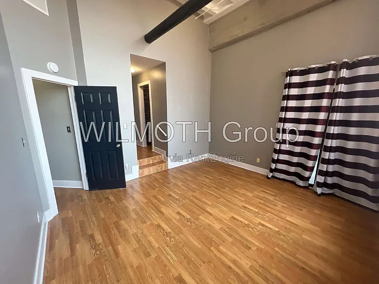 611 N Park Ave #302 — Photo 13