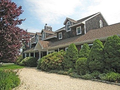 1st image of 22 Pheasant Cove Ct