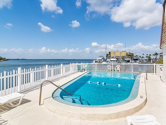 2nd image of 390 W Cocoa Beach Cswy #233