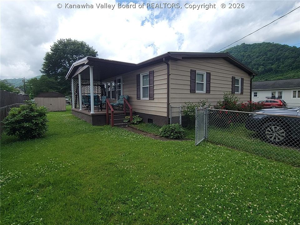 1st image of 136 Wiseman St