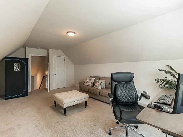 5826 Castlecove Rd — Photo 25