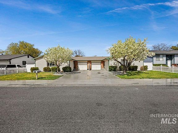 2nd image of 324/328 Ridgeway Dr