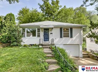 6010 Seward St, Omaha, NE 68104