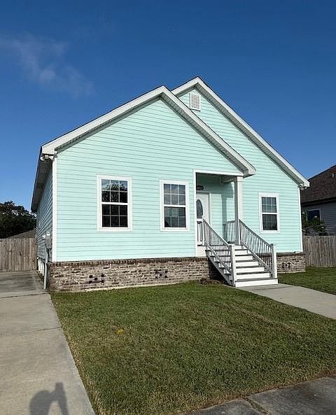 1st image of 3808 Dominique Dr