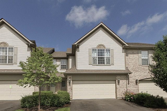 1st image of 2164 Yale Cir