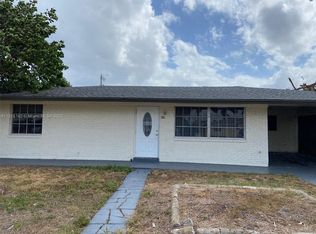 391 W 33rd St, Riviera Beach, FL 33404