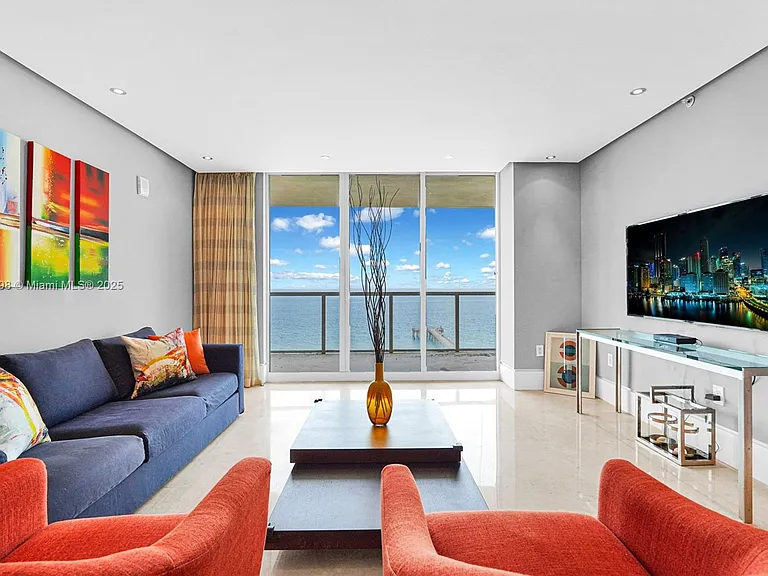 16699 Collins Ave #1103 — Photo 5
