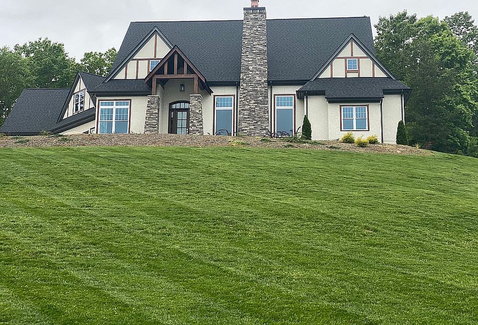 1st image of 1100 Sawtooth Oak Ln