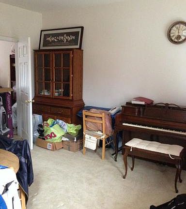 5th image of 729 Paige Cir