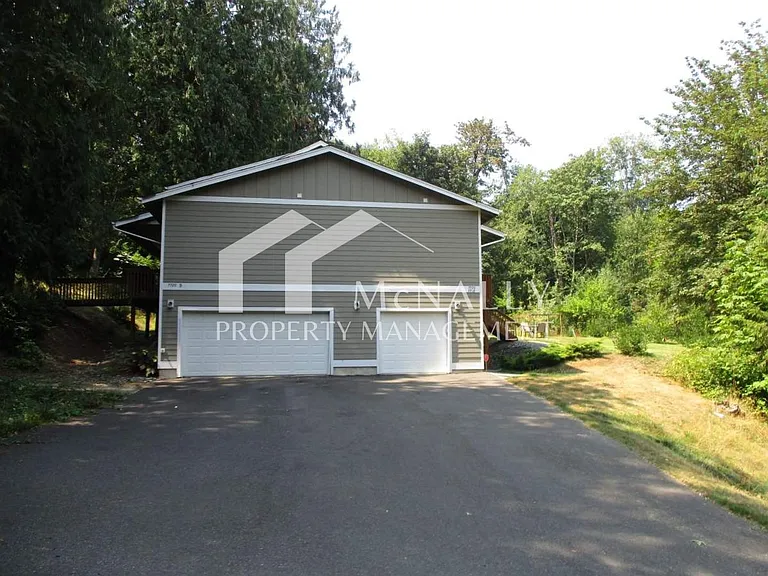 7720 Artondale Dr NW — Photo 2