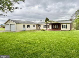 1771 Lower Snake Spring Rd, Everett, PA 15537
