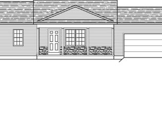 8 Heather La, Corinth, NY 12822