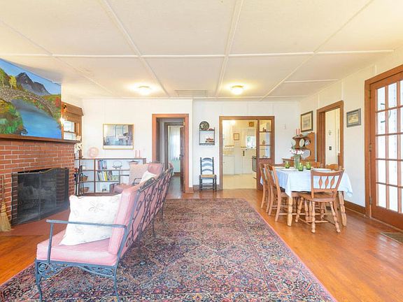 5th image of 50465 W Lakeshore Dr